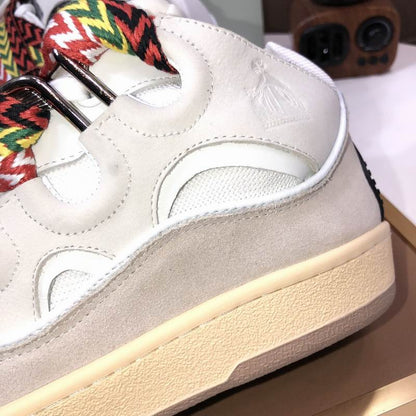 Viral Lace Casual Sneakers