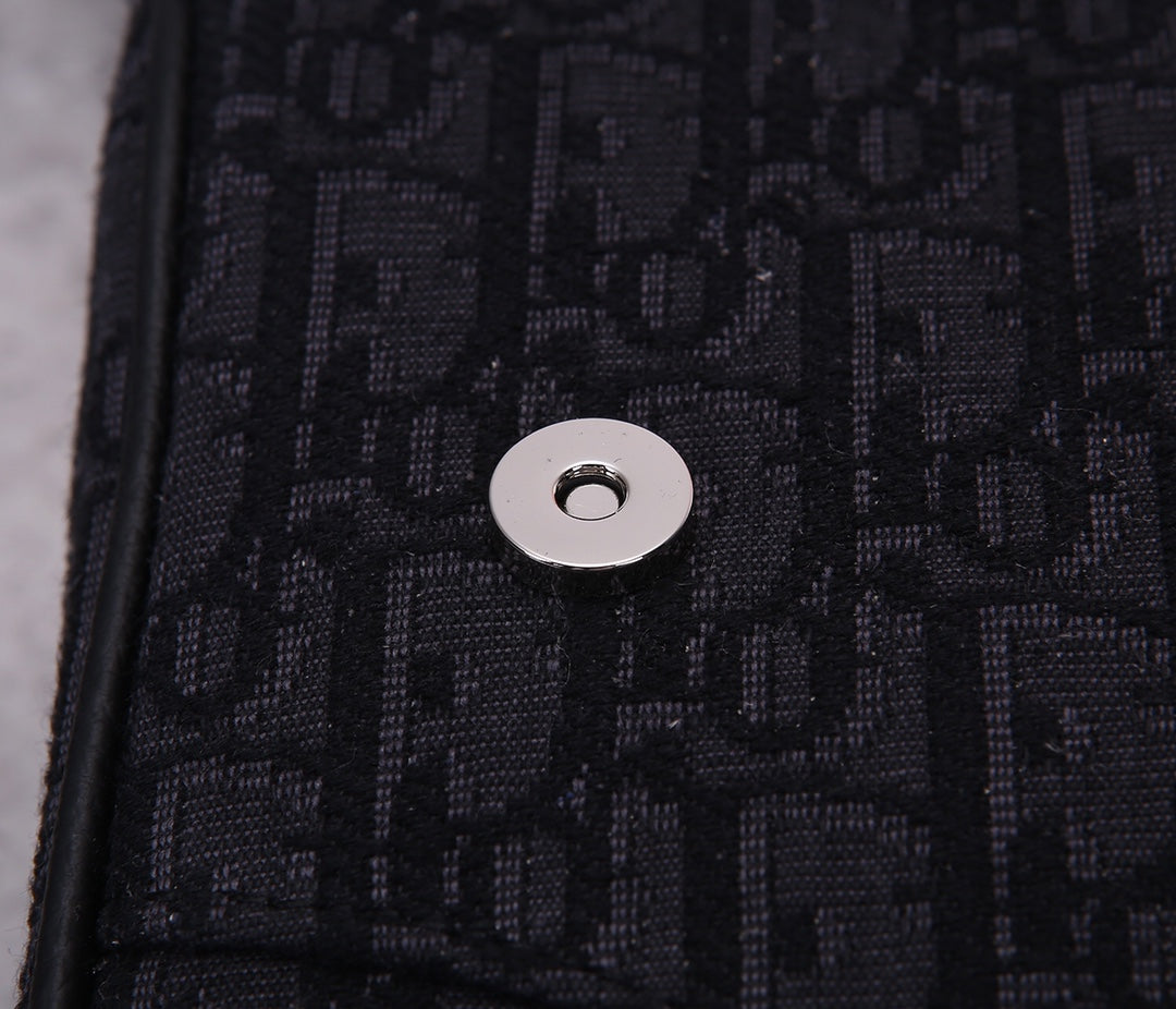 Saddle Crossbody Bag