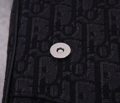 Saddle Crossbody Bag