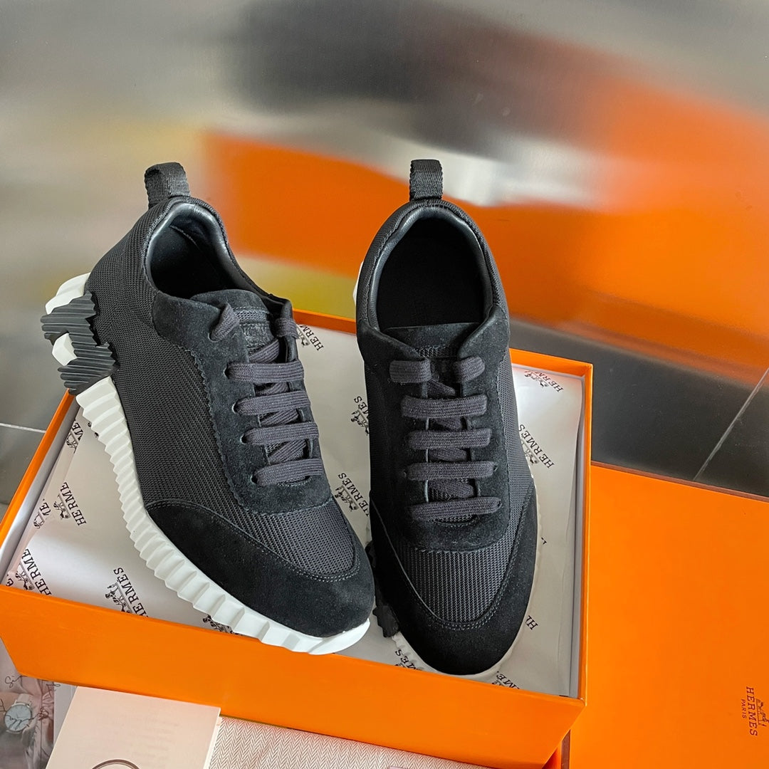 Men’s Casual Sneakers