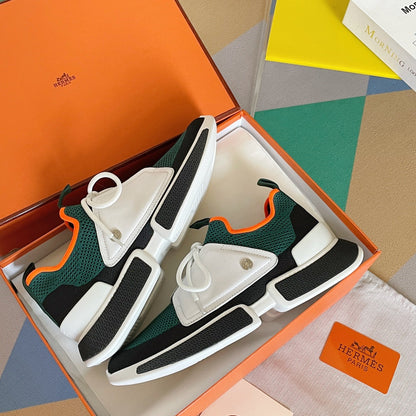 Men’s Flyknit Sock Sneakers