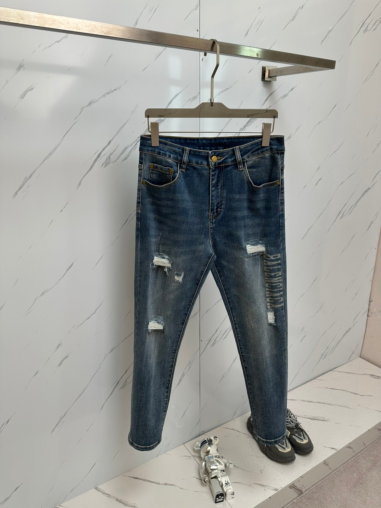 Men’s Designer Washed Denim Jeans